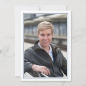 Modern Bold Class of 2026 Navy Blue Graduation 案内状 (裏面)