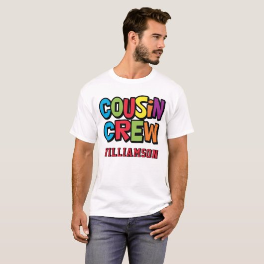Modern Bold Colorful Cousin Crew Family Reunion Tシャツ (正面フル)
