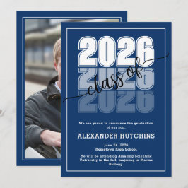Modern Bold Navy Blue Class of 2026 Graduation 案内状
