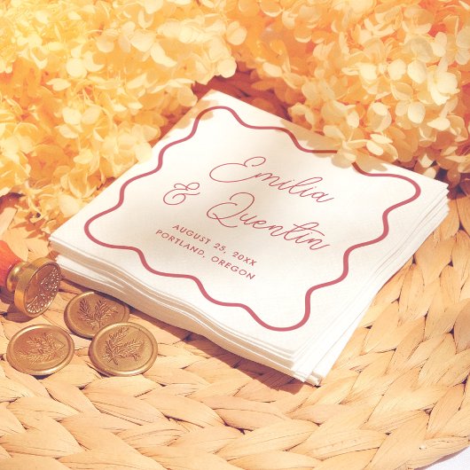 Modern Bold Red Wavy Frame Retro Wedding スタンダードカクテルナプキン