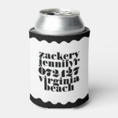 Modern Bold Scalloped Border Black White 缶クーラー (缶正面)