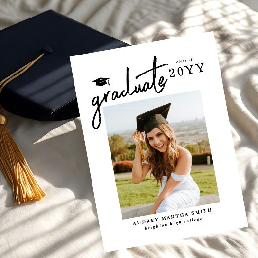 Modern Bold Script Graduate 4 Photo Graduation 招待状