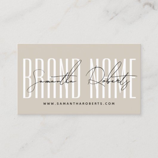 Modern brand name script typography beige ロイヤリティカード (正面)