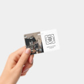 Modern Business Logo | Professional Employee ID バッジ (手持ち)