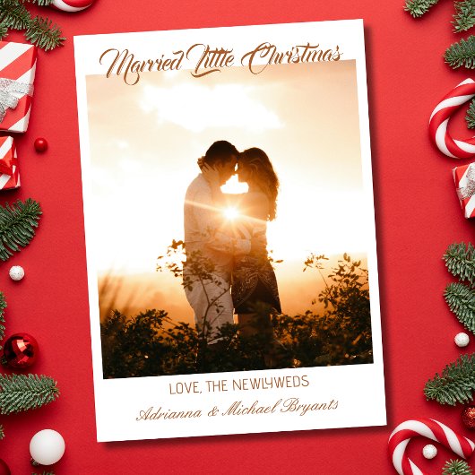 Modern Calligraphy Brown Married Little Christmas シーズンカード