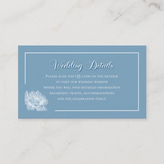 Modern Calligraphy Dusty Blue QR Info Wedding エンクロージャーカード (正面)