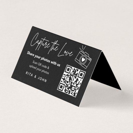 Modern Chic Capture The Love QR code Folded Card (正面)