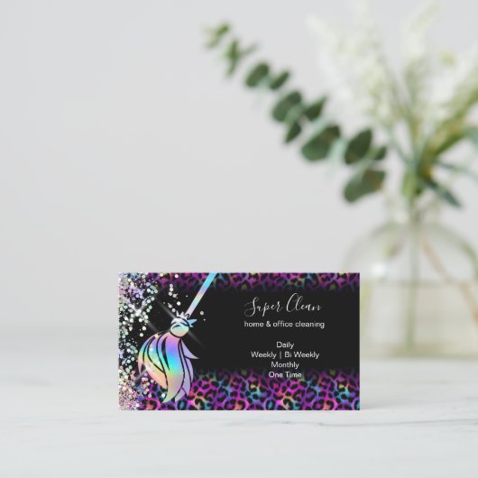 Modern Chic Maid Cleaning House Holograph Leopard 名刺 (スタンド正面)