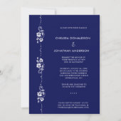 Modern Chic Minimal White Floral Navy Blue Wedding 案内状 (正面)