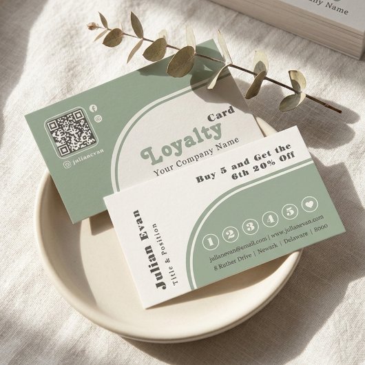 Modern Chic Retro Groovy Sage Green Loyalty Card 名刺