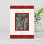 Modern Christmas Minimal Family Photo Red Chic シーズンカード (スタンド正面)