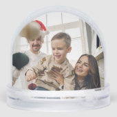 Modern Christmas Photo Card with Inset Snow Globe (裏面)
