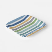 Modern Colorful Coastal Beach House Stripes Party ペーパープレート (傾斜あり)