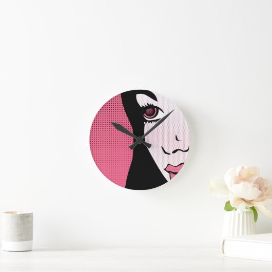 Modern Comic Book Pop Art of Woman's Face ラウンド壁時計 (ホーム)