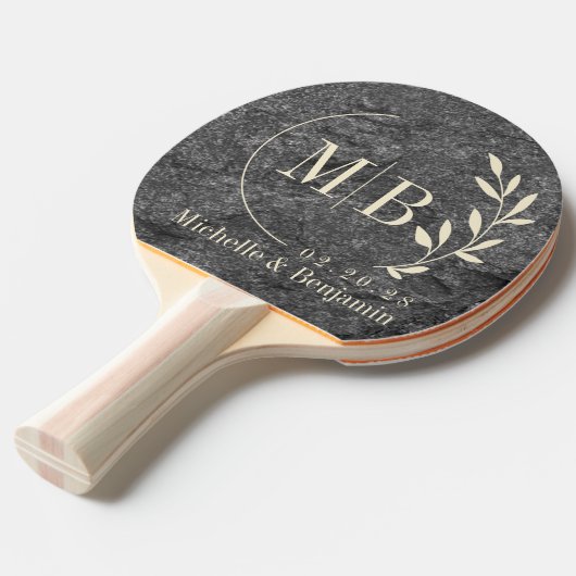 Modern Dark Granite Stone Leaf Wedding Monogram 卓球ラケット (正面アングル)