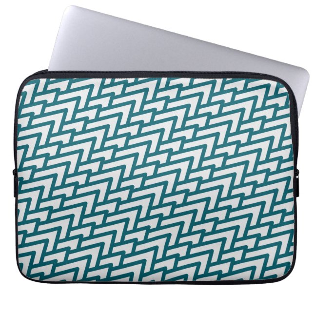 Modern Dark Teal Geometric Pattern on Light Gray ラップトップスリーブ (正面)