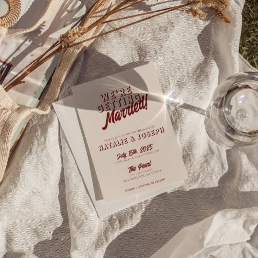 Modern Deep Red Retro Bold Funky Unique Wedding 招待状