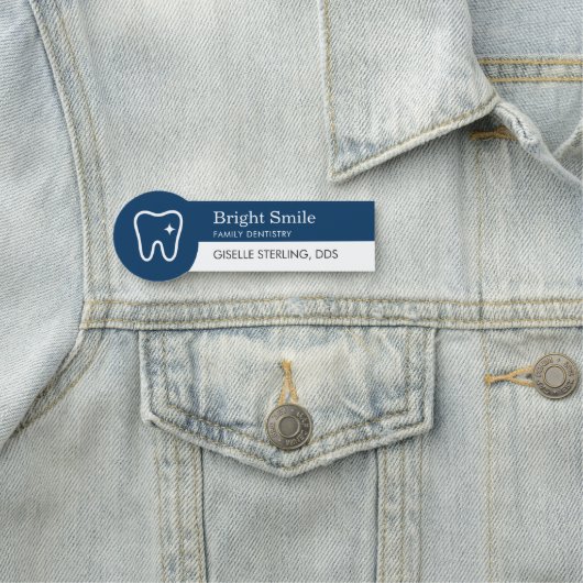 Modern Dentist Tooth Logo Navy Blue Office 名札 (インサイチュ)