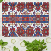 Modern designed inspired Serbian ethnic seamless キッチンタオル (折り畳み)