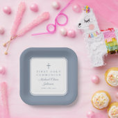 Modern Dusty Blue Cross Boy First Communion ペーパープレート (パーティー)
