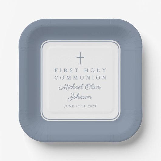 Modern Dusty Blue Cross Boy First Communion ペーパープレート (正面)