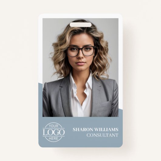 Modern Dusty Blue Employee Photo Company Logo バッジ (正面)