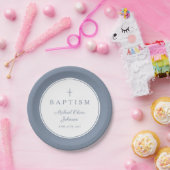 Modern Dusty Blue Religious Cross Baptism ペーパープレート (パーティー)