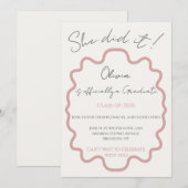 Modern Dusty Rose She Did It Graduation Party  招待状 (正面/裏面)