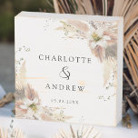 Modern. elegant ウッドボックスサイン<br><div class="desc">Modern, elegant Geschenkboxen für Ihre Gastgeschenke. Ideal für Ihre Hochzeit und einfach zu bearbeiten. Füllen Sie Ihre Daten ein, Sie können den Schriftart, Position usw. durch "für Personalisierung" die werden.</div>