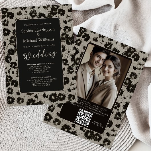 Modern Elegant Black Silver Wedding Invite QR Code 招待状