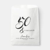 Modern Elegant Black White Fifty Fabulous Birthday フェイバーバッグ (正面)