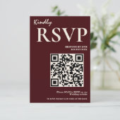 Modern Elegant Burgundy Wedding QR CODE RSVP エンクロージャーカード (スタンド正面)