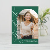 Modern Elegant Calligraphy Green Photo Graduation 招待状 (スタンド正面)