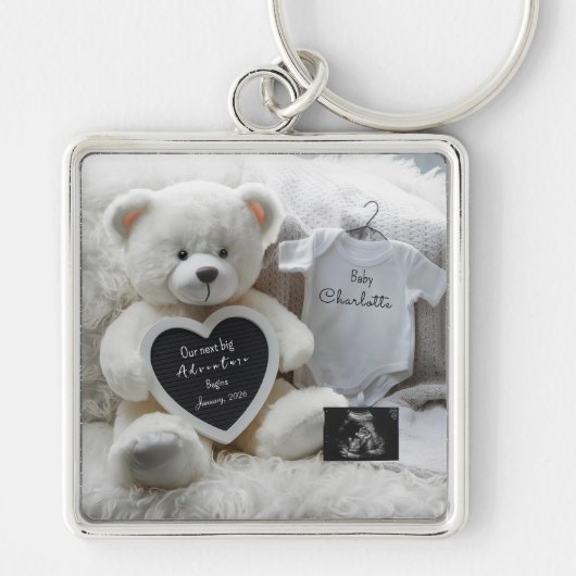 Modern Elegant Pregnancy Announcement Keepsake  キーホルダー (正面)