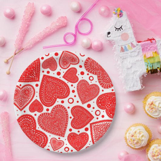 Modern Fancy Red Graphic Hearts Pattern ペーパープレート (パーティー)