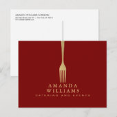 Modern Faux Gold Fork Catering Logo on Red ポストカード (正面/裏面)