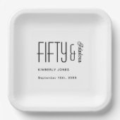 Modern Fifty and Fabulous Bold 50th Birthday Party ペーパープレート (正面)