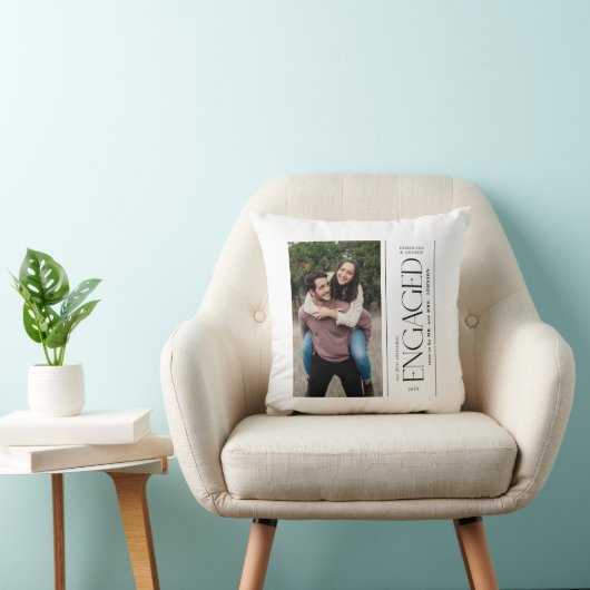 Modern First Christmas Engaged Couples Photo クッション (椅子)