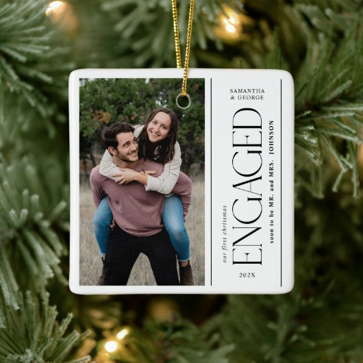 Modern First Christmas Engaged Couples Photo セラミックオーナメント (ツリー)
