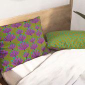 Modern Floral Pattern in Olive Green and Purple 枕カバー