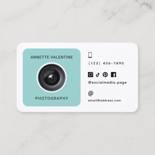 Modern framed camera lens photographer 名刺 (正面)