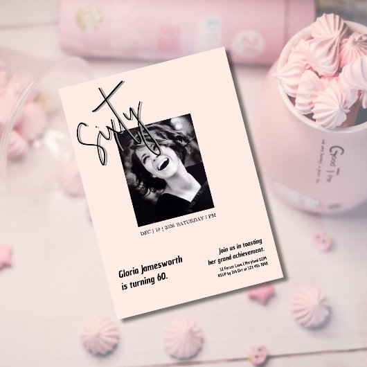 Modern Funny Light Pink Photo 60th Birthday 招待状