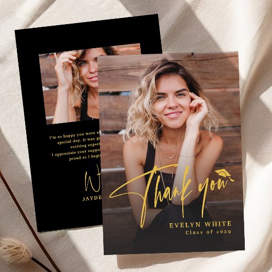 Modern Grad Cap Script Simple Photo Graduation サンキューカード