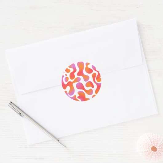 Modern Gradient Blobs Pattern in Pink and Orange ラウンドシール (封筒)