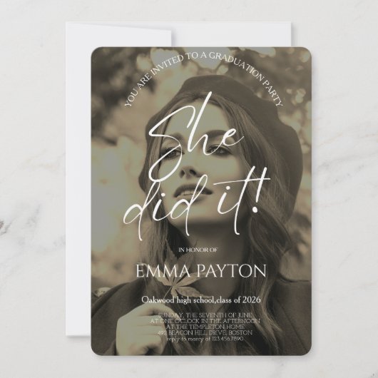 Modern Graduation Celebration  招待状 (正面)