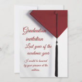 Modern Graduation Invitation with Graduation Cap 招待状 (正面)