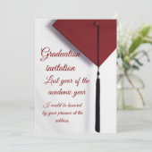 Modern Graduation Invitation with Graduation Cap 招待状 (スタンド正面)