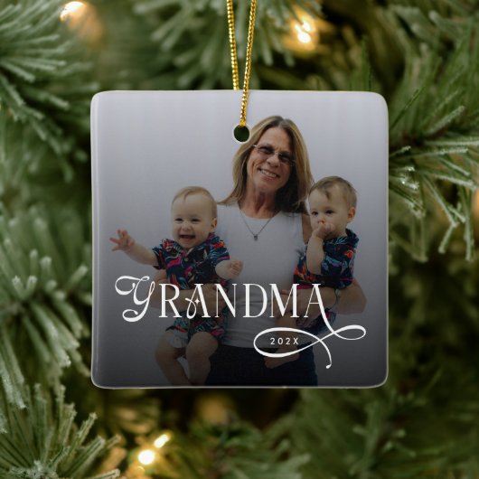Modern Grandma Photo Personalized セラミックオーナメント (ツリー)