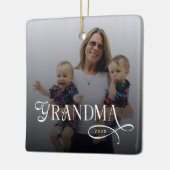 Modern Grandma Photo Personalized セラミックオーナメント (左)
