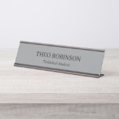 Modern Gray and Black Professional デスクネームプレート (正面)